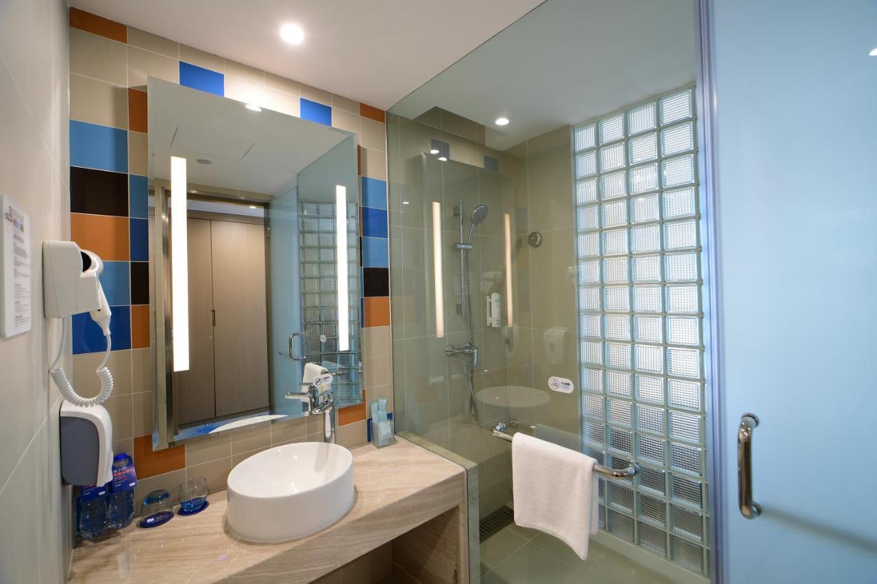 Holiday Inn Express - Liuyang Development Zone By Ihg Changsha Huanghua Airport Esterno foto