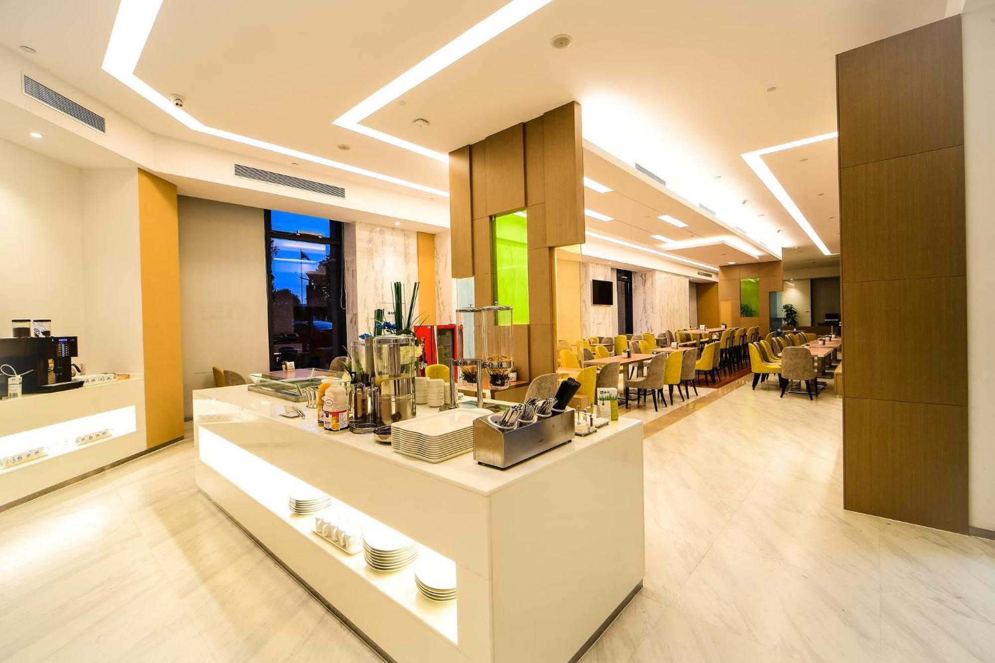 Holiday Inn Express - Liuyang Development Zone By Ihg Changsha Huanghua Airport Esterno foto