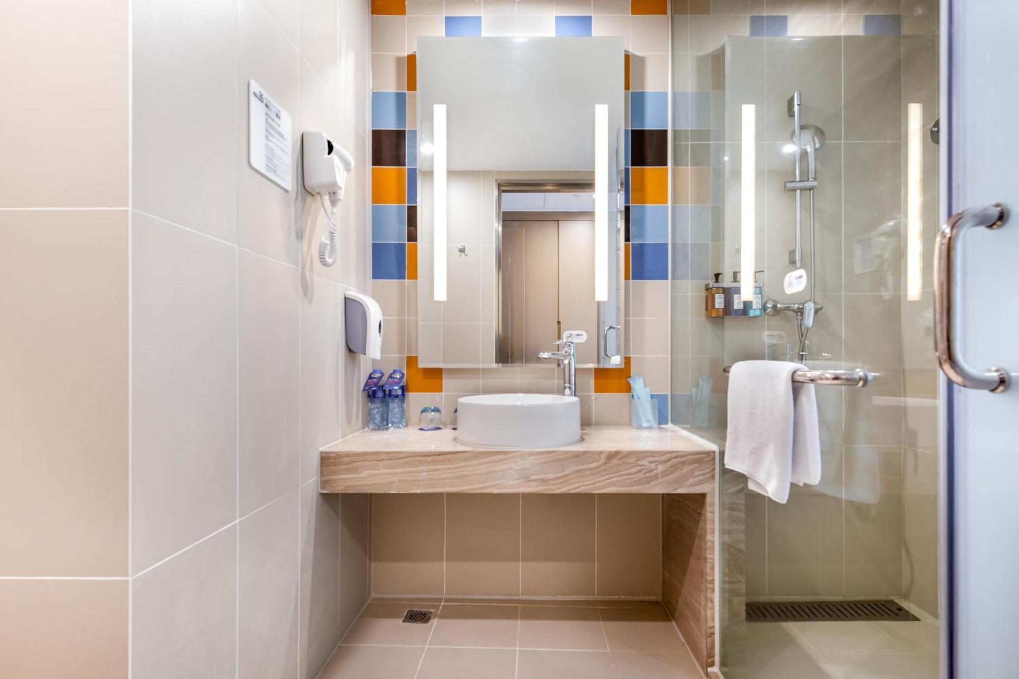 Holiday Inn Express - Liuyang Development Zone By Ihg Changsha Huanghua Airport Esterno foto